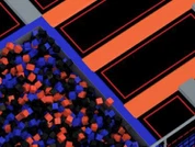 شلال الترامبولين بجانب بركة الرغوة